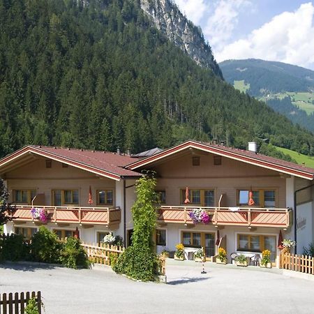 Alpin-Hotel Schrofenblick Mayrhofen Exterior foto