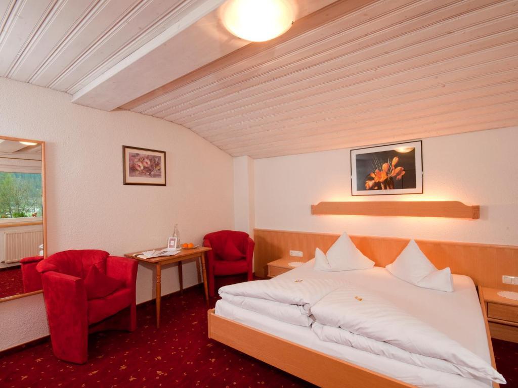 Alpin-Hotel Schrofenblick Mayrhofen Zimmer foto